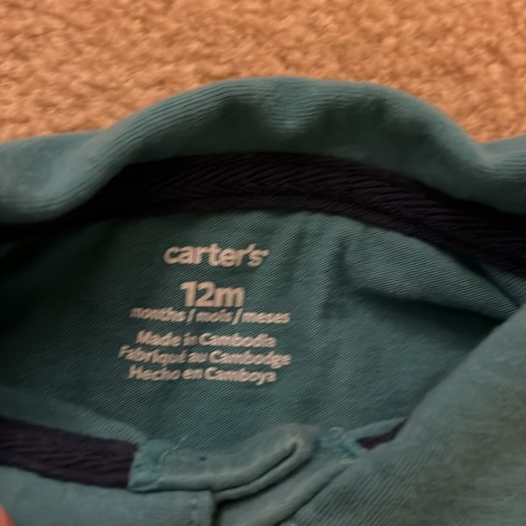 12M Carter’s and Oshkosh bundle - Picture 5 of 7